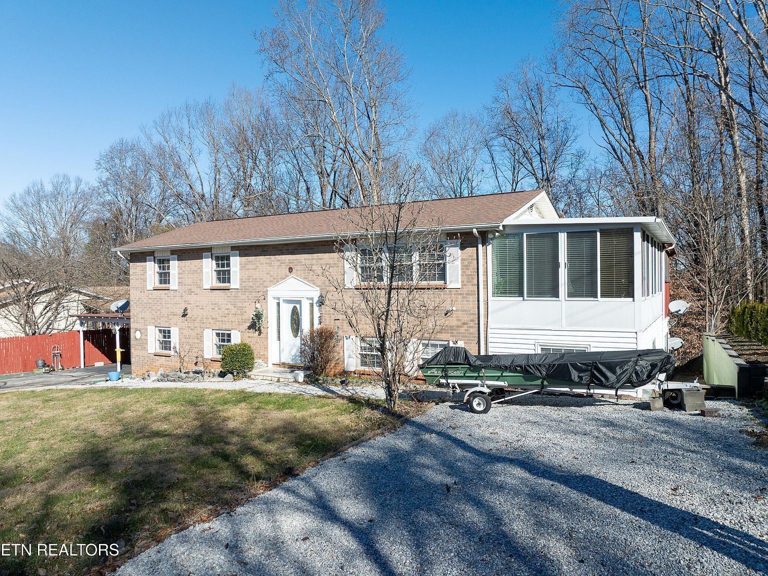 6324 Gateway Ln Knoxville, TN 37920 - Thumbnail 3