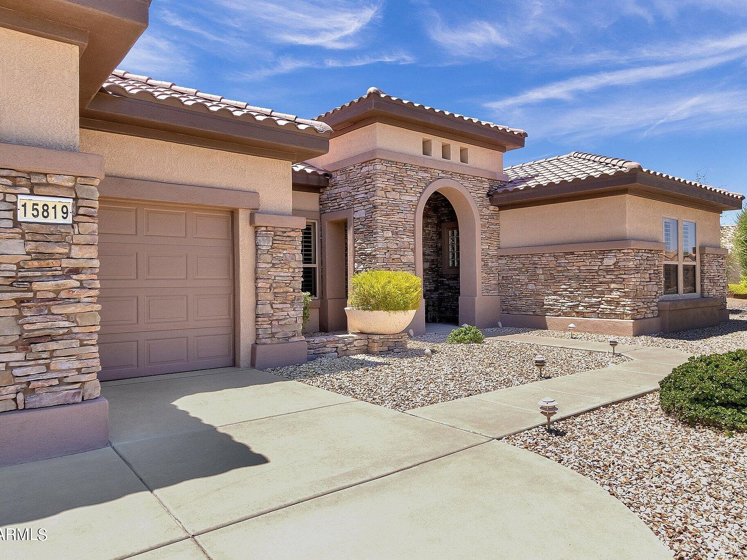 15819 W Silver Breeze Dr Surprise, AZ 85374 - Thumbnail 3