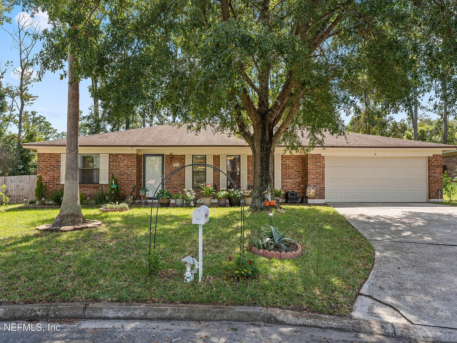 7912 Winterwood Ct Jacksonville, FL 32210 - Thumbnail 3