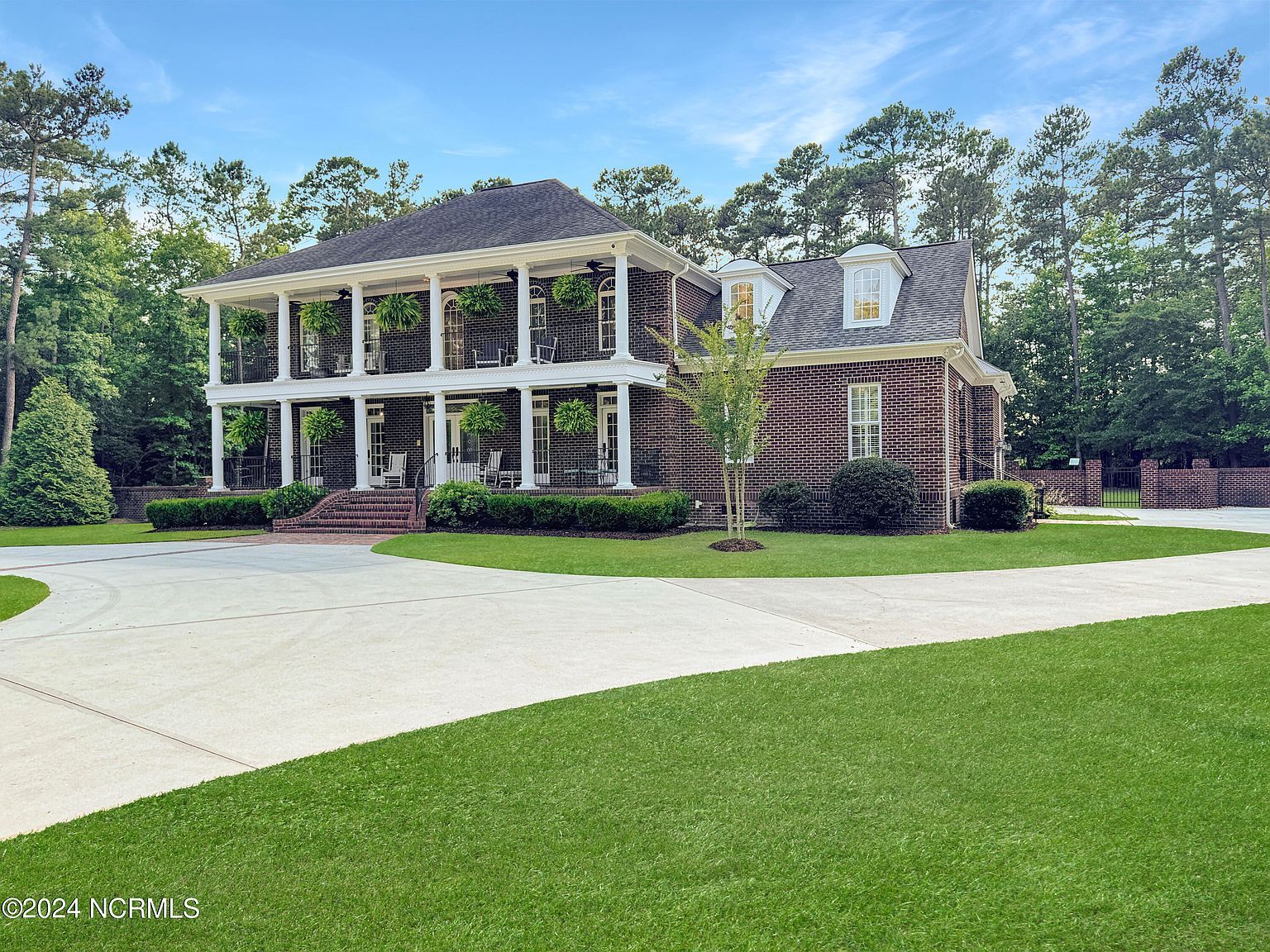 215 Murray Town Rd Burgaw, NC 28425 - Thumbnail 3