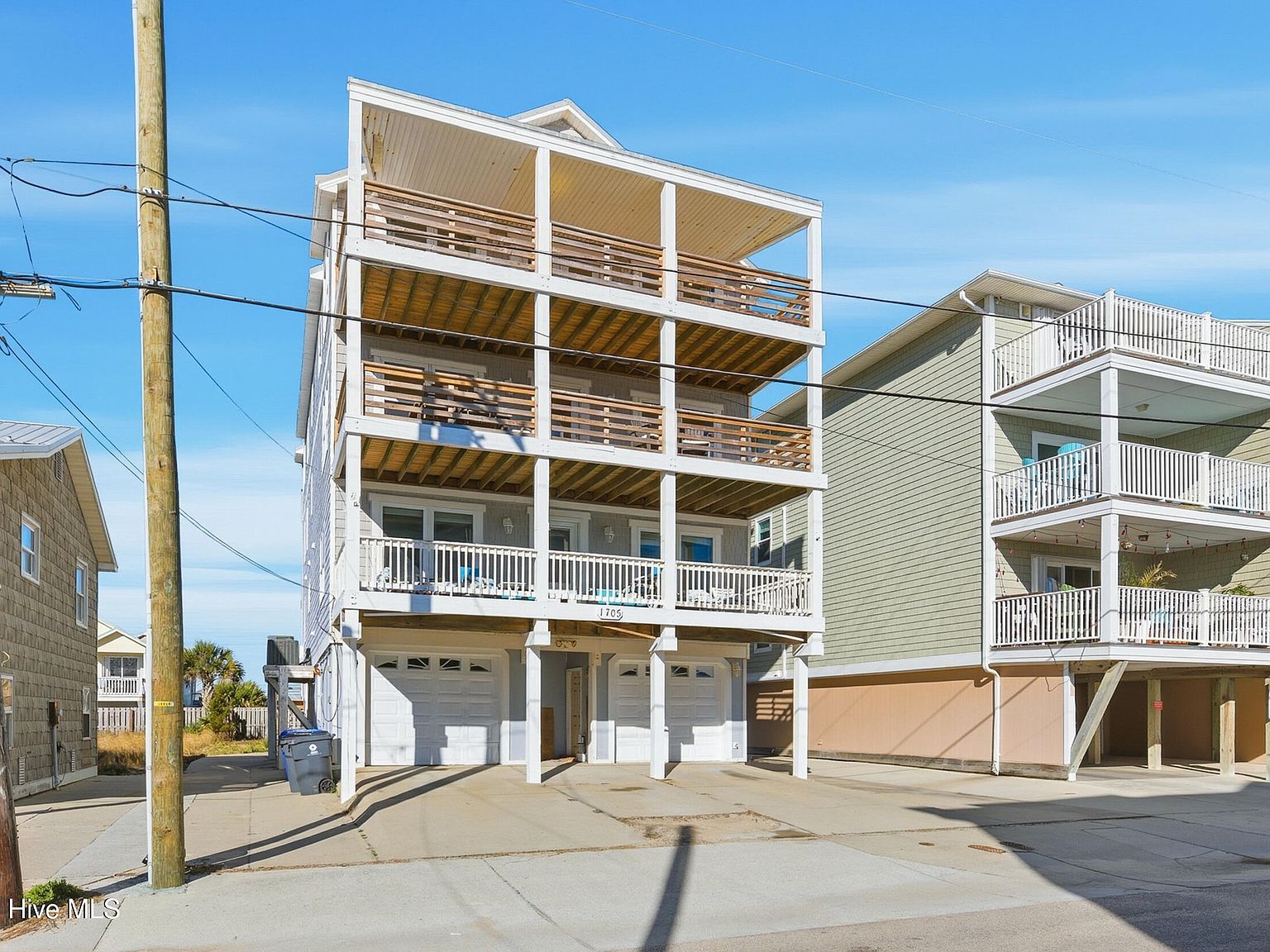 1705 Carolina Beach Ave N #B Carolina Beach, NC 28428 - Thumbnail 3