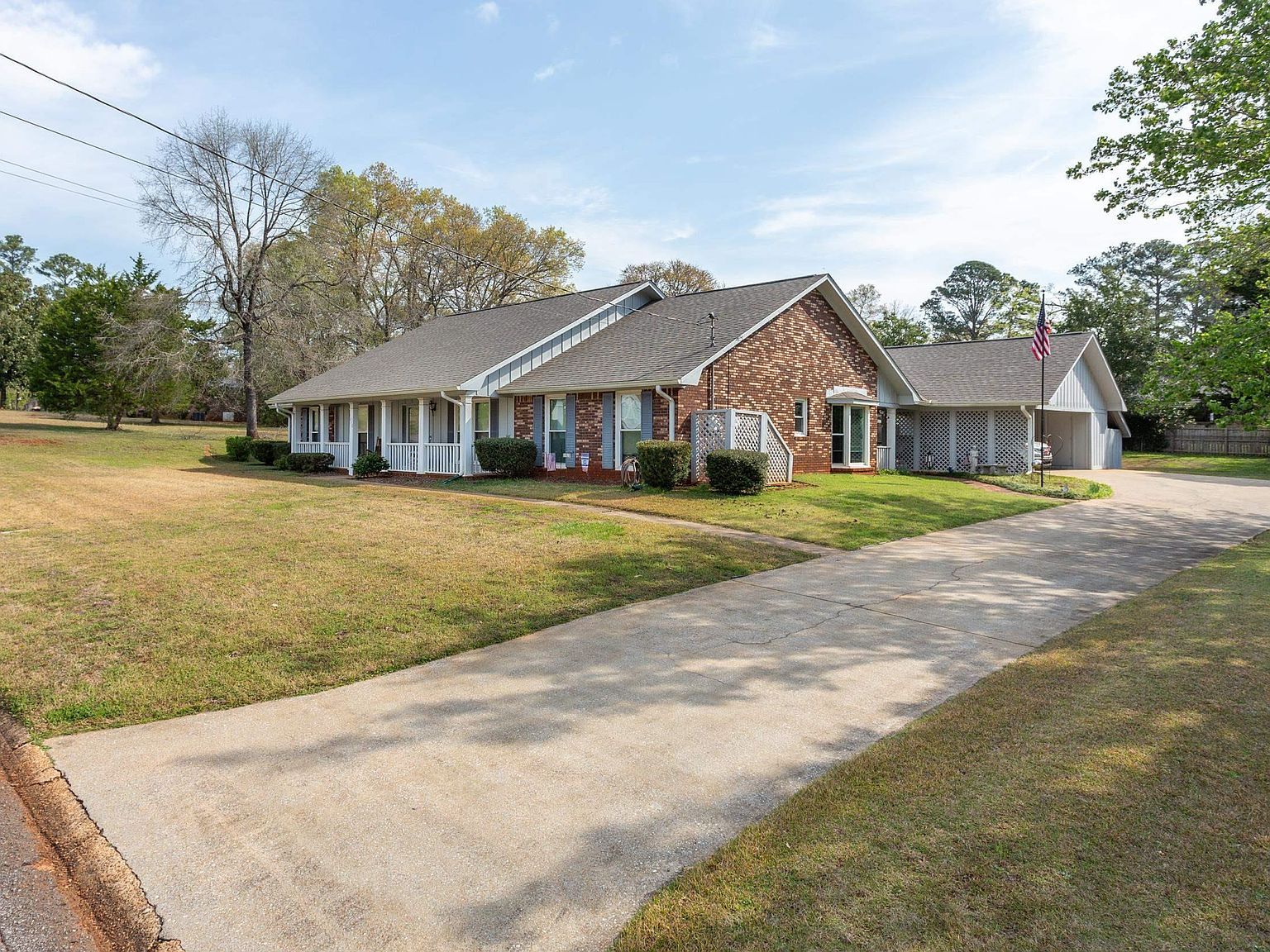 1010 Shady Lane Cir Talladega, AL 35160 - Thumbnail 3