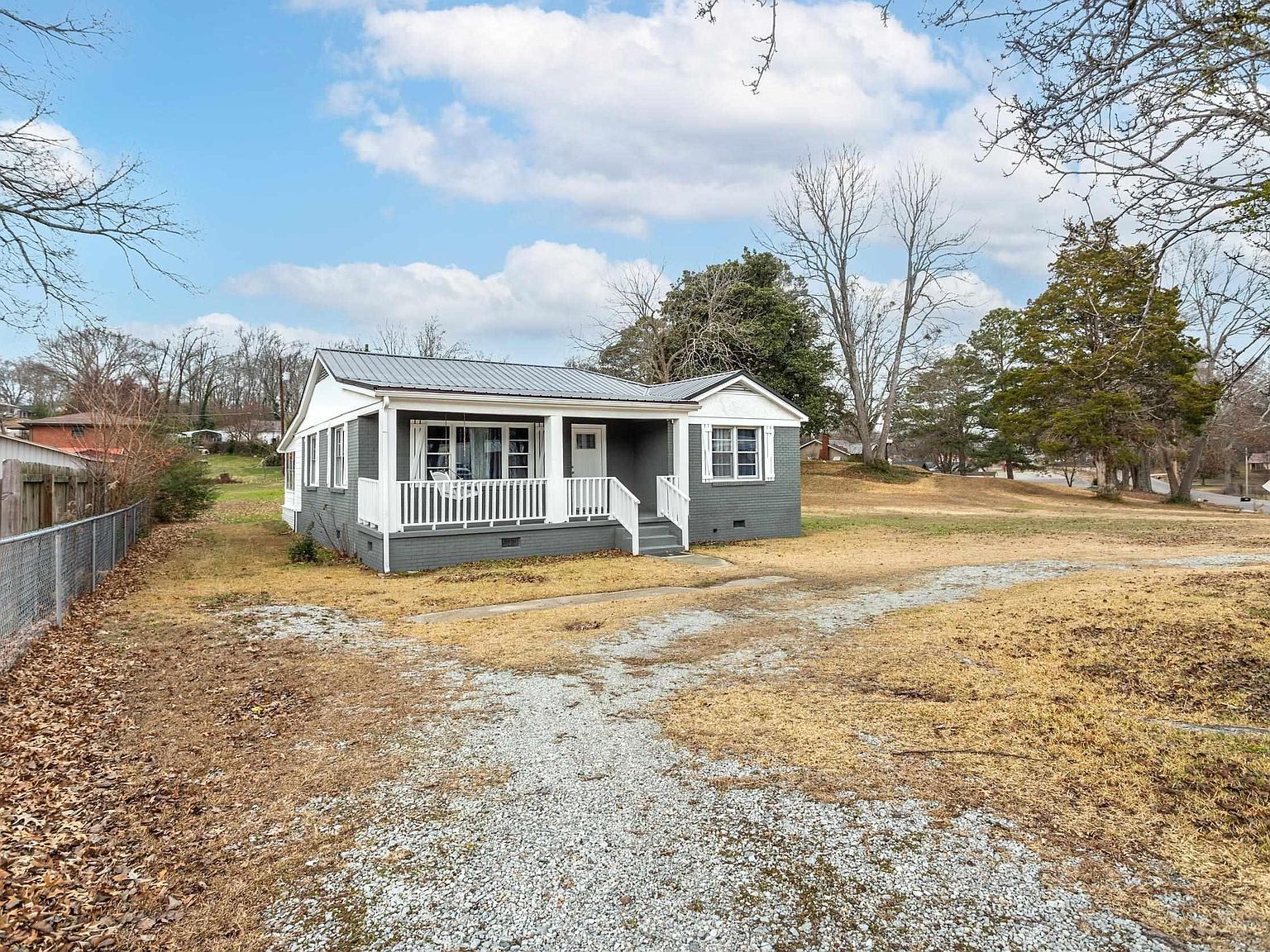 4108 Saks Rd Anniston, AL 36206 - Thumbnail 3