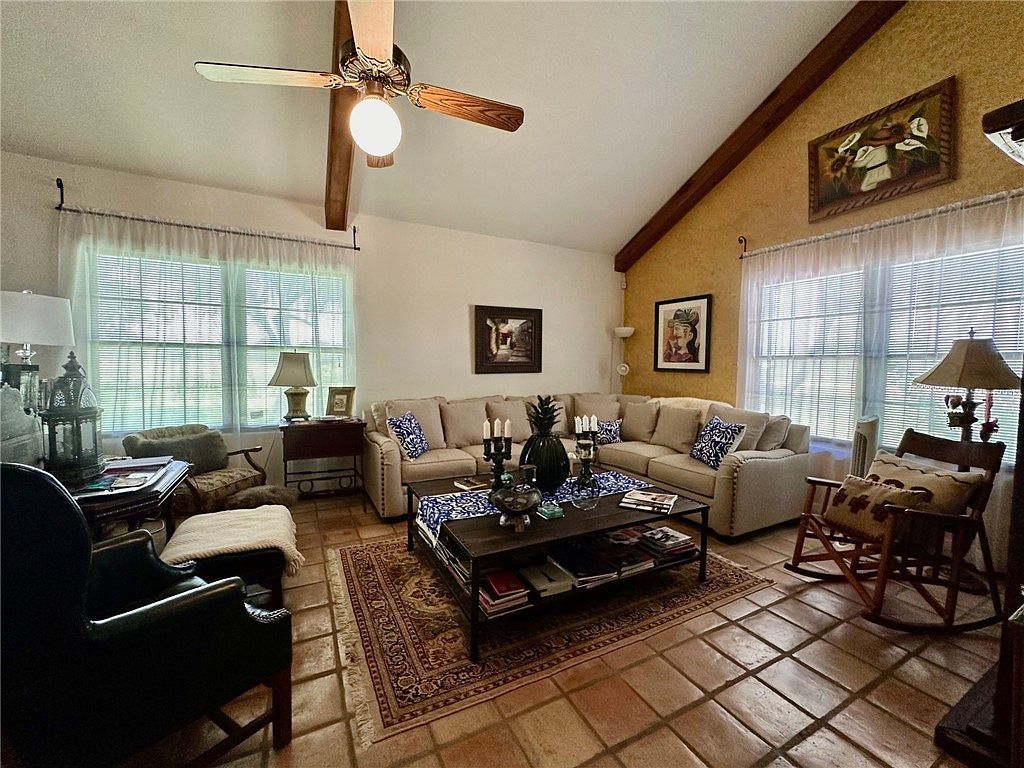 289 E County Road 2150 Kingsville, TX 78363 - Thumbnail 3