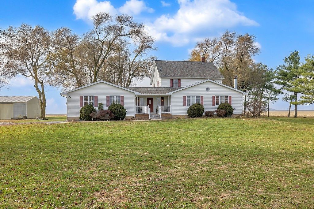 12793 Stocks Rd Bethany, IL 61914 - Thumbnail 3