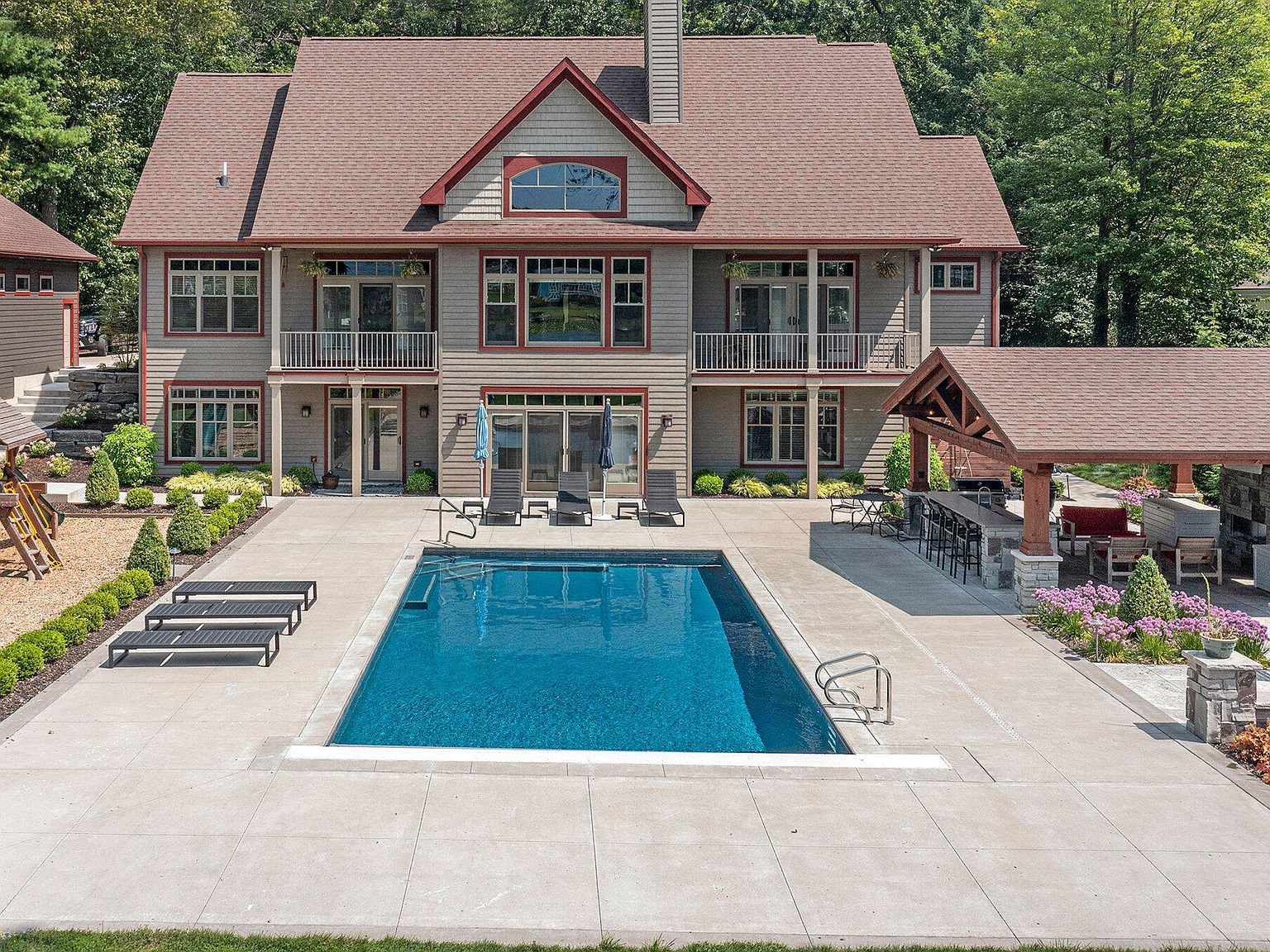 798 Pine Bay Ave Holland, MI 49424 - Thumbnail 3