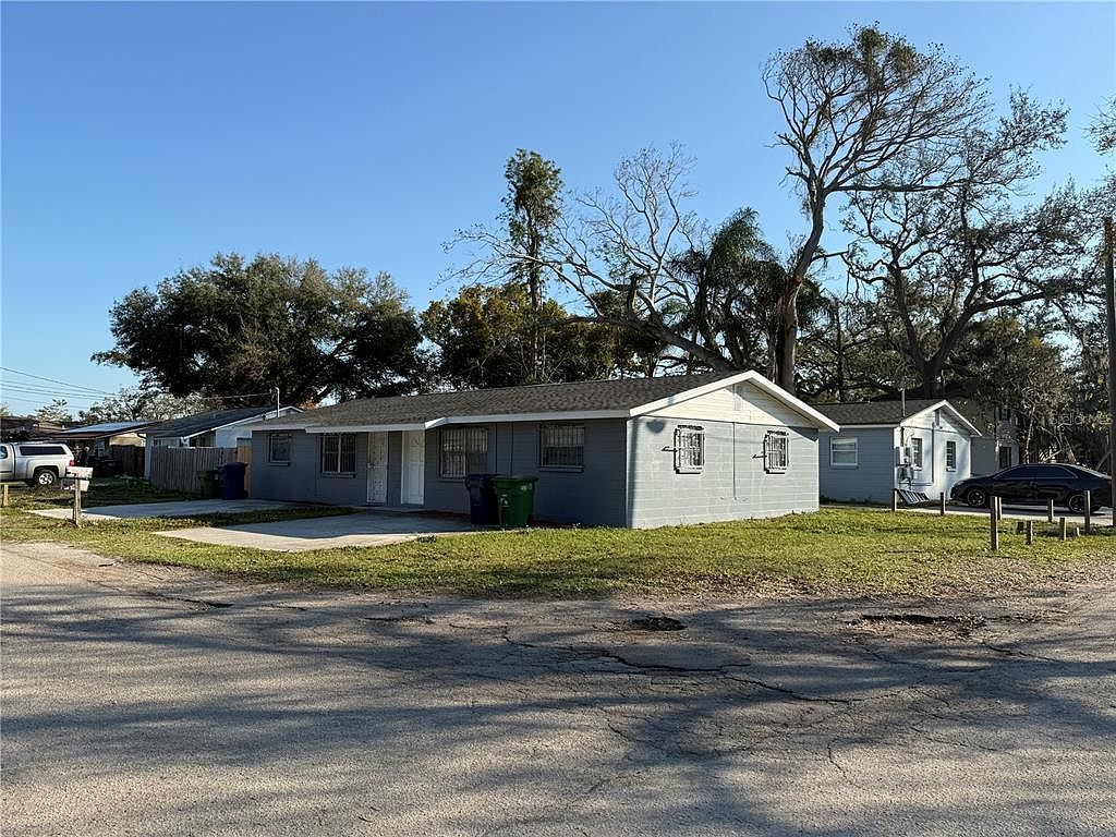 1502 E Sewaha St Tampa, FL 33612  | Multi Family