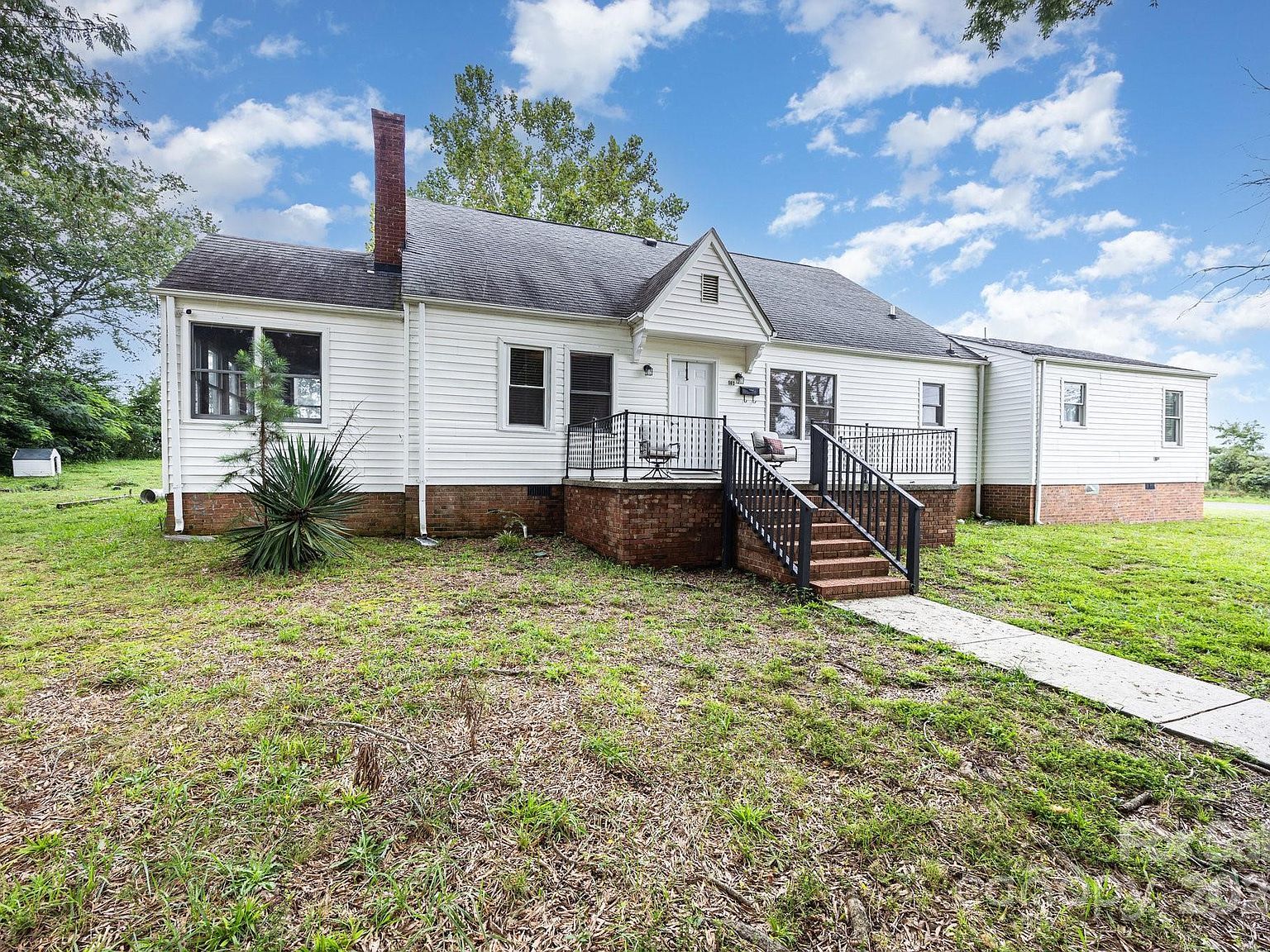 593 Washington Ln Albemarle, NC 28001 - Thumbnail 3