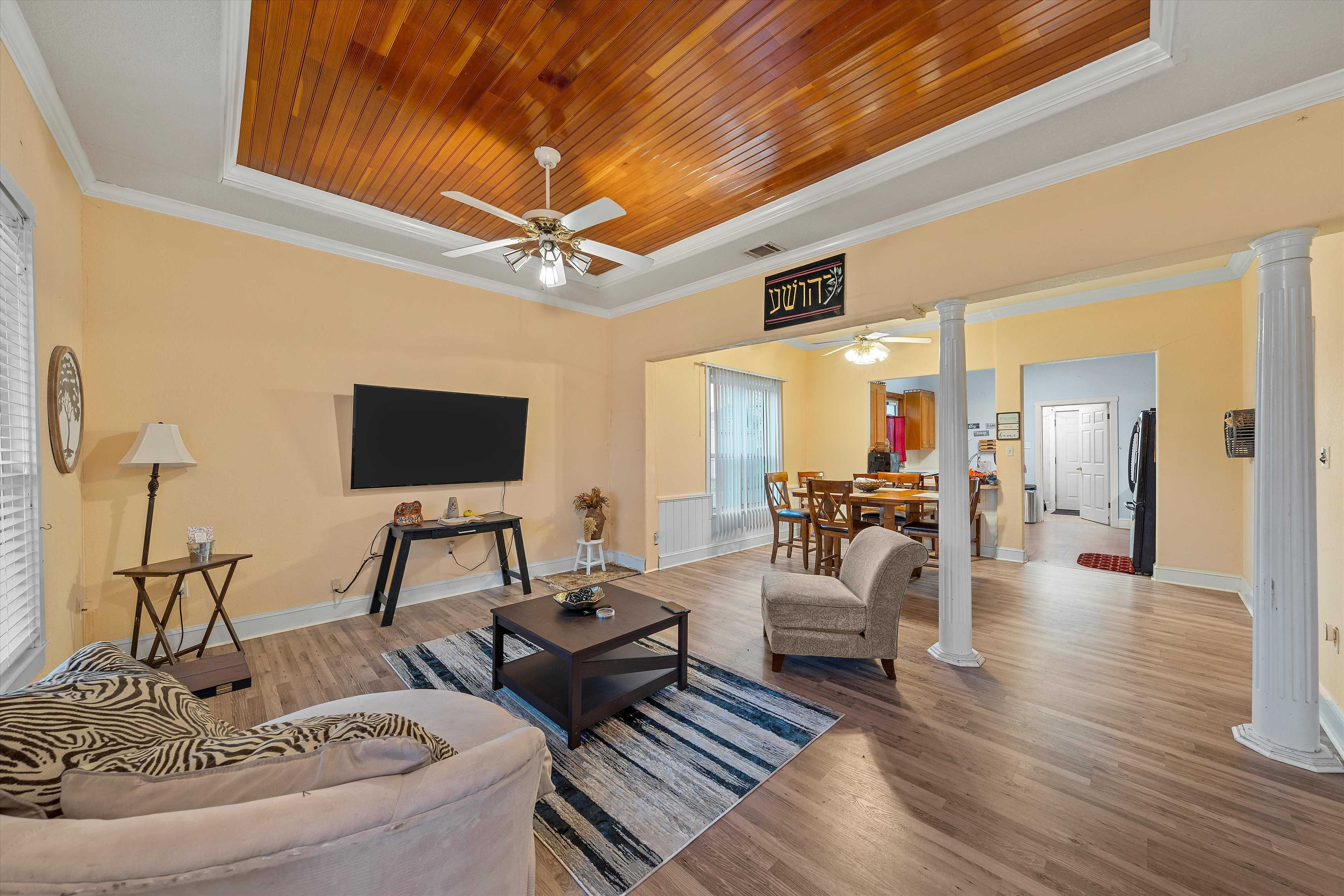 905 East Texas Avenue, Mart, TX, USA, 76664 - Thumbnail 3