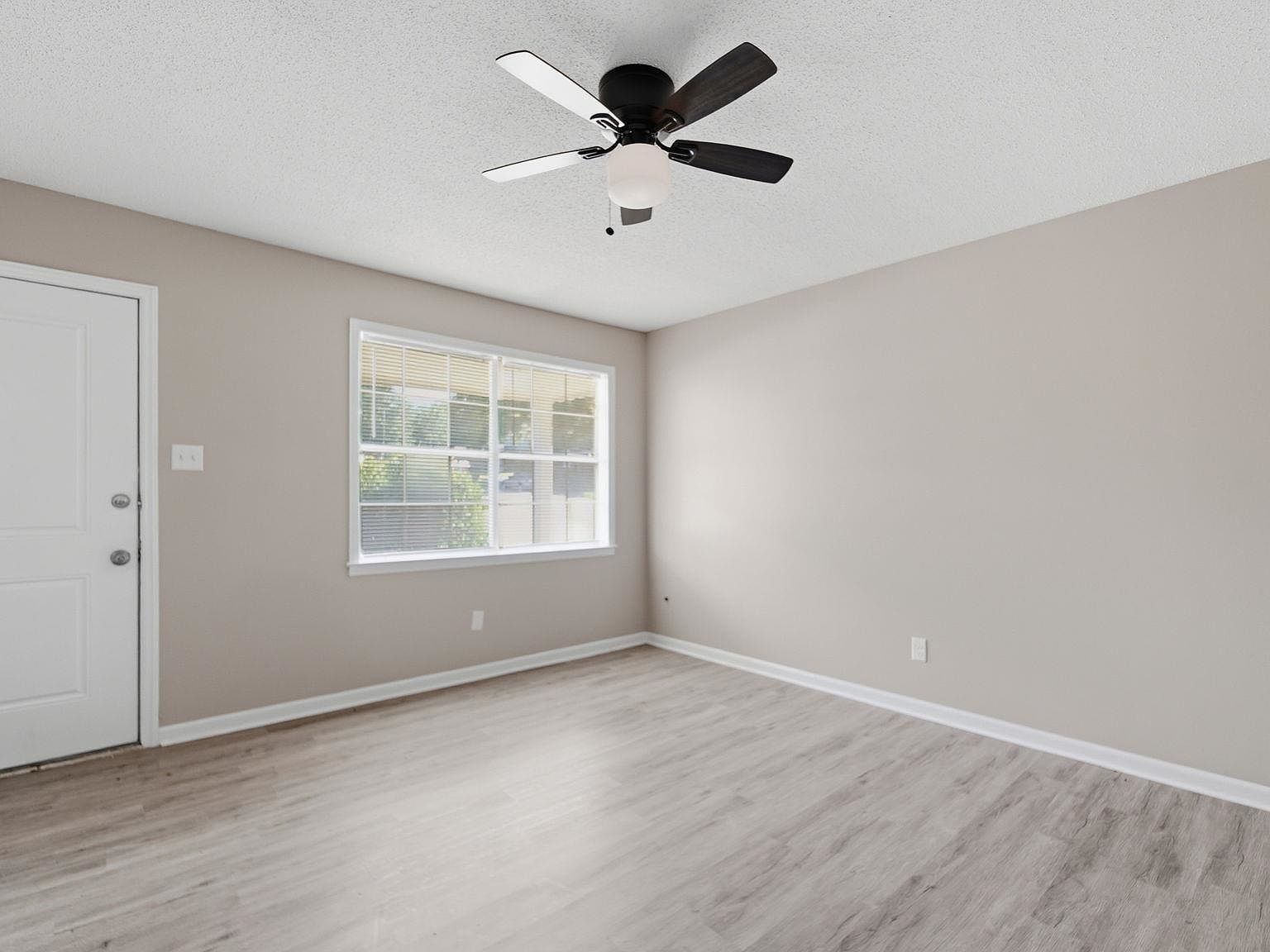 3919 Dante Ave Memphis, TN 38128 - Thumbnail 3