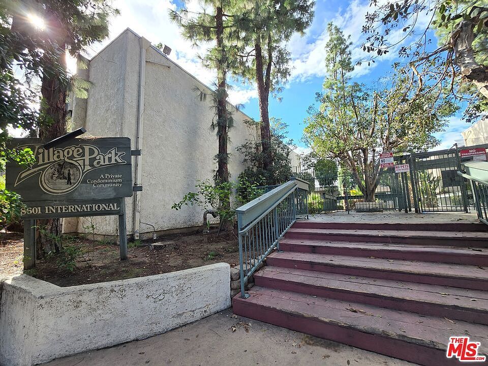 8601 International Ave UNIT 210 Canoga Park, CA 91304 - Thumbnail 3