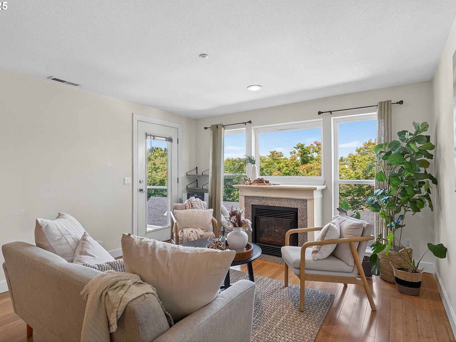 520 SE Columbia River Dr APT 326 Vancouver, WA 98661 - Thumbnail 3