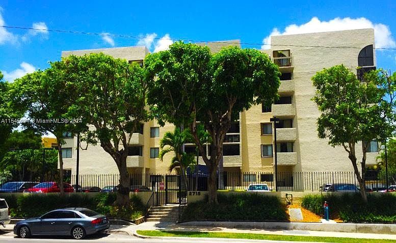 2715 Tigertail Ave APT 102 Miami, FL 33133 - Thumbnail 3