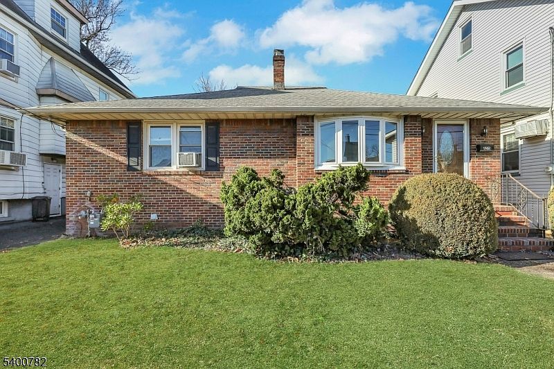 835 Chestnut St Kearny, NJ 07032 - Thumbnail 3