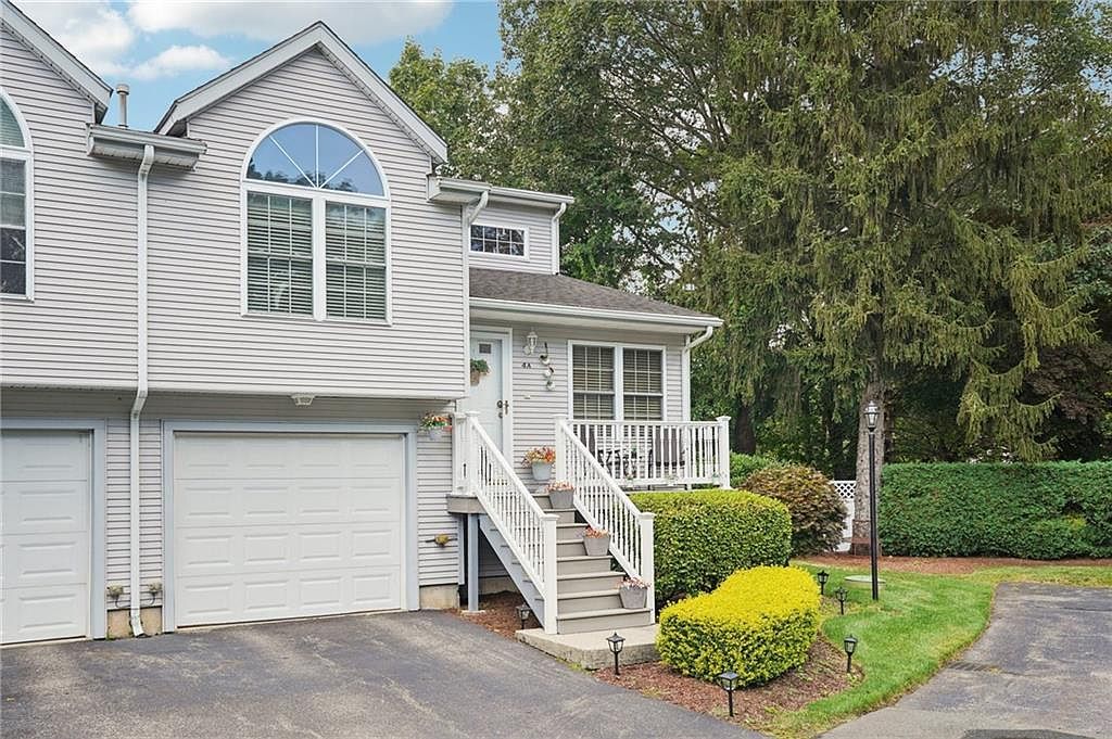 11 College Hill Rd APT 4A Warwick, RI 02886 - Thumbnail 3