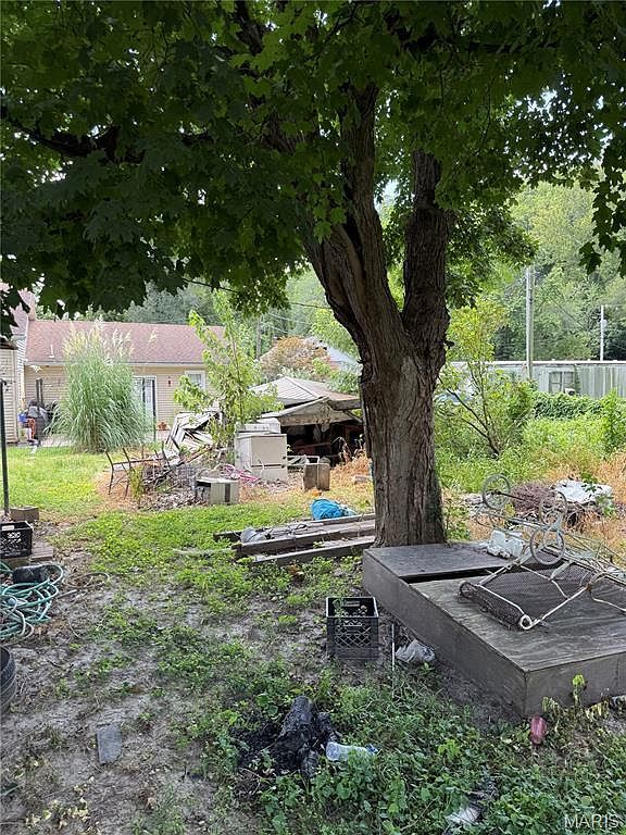 510 N 7th St Louisiana, MO 63353 - Thumbnail 3