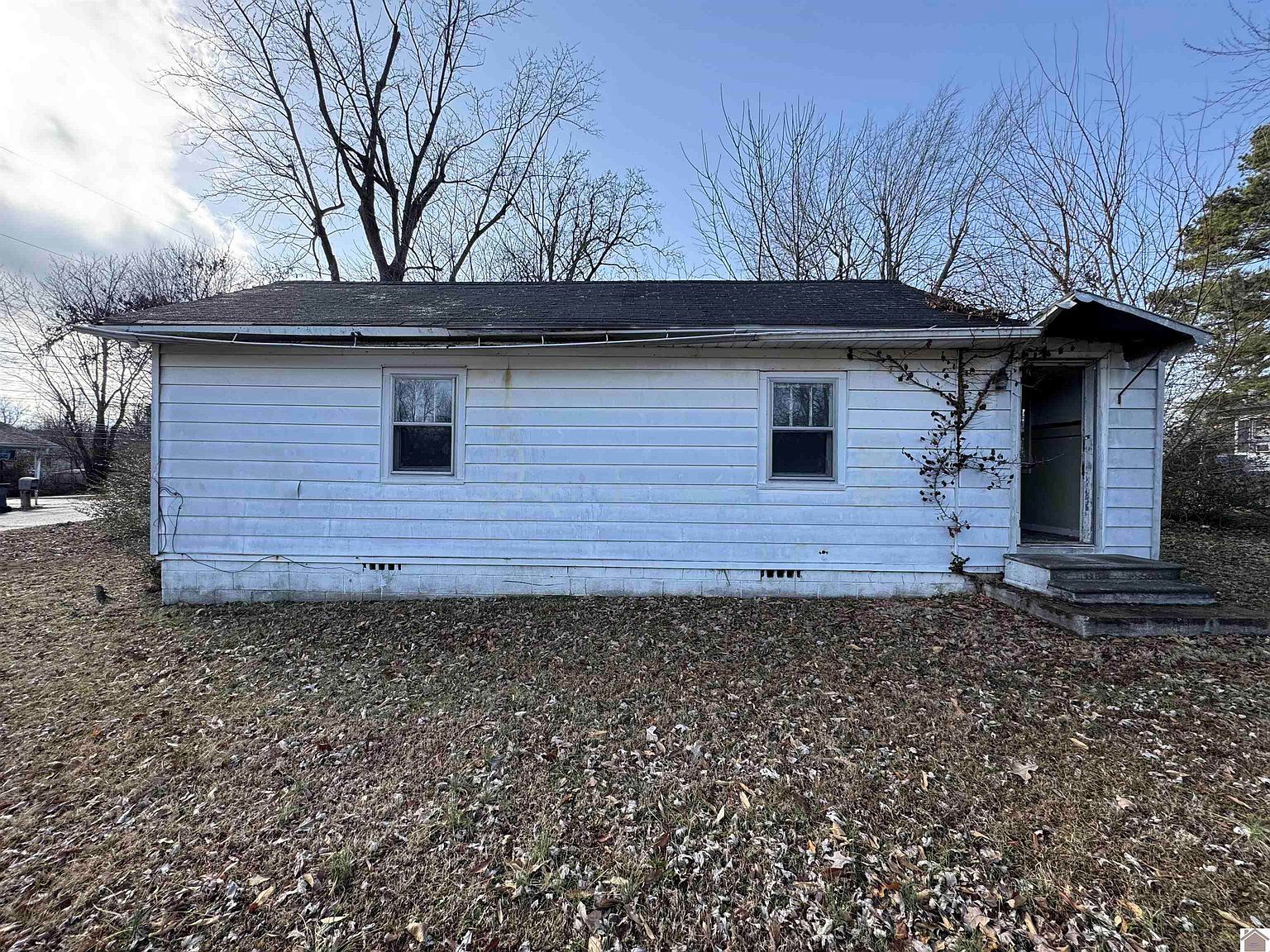 949/951/953 Dowdy St Mayfield, KY 42066 - Thumbnail 3