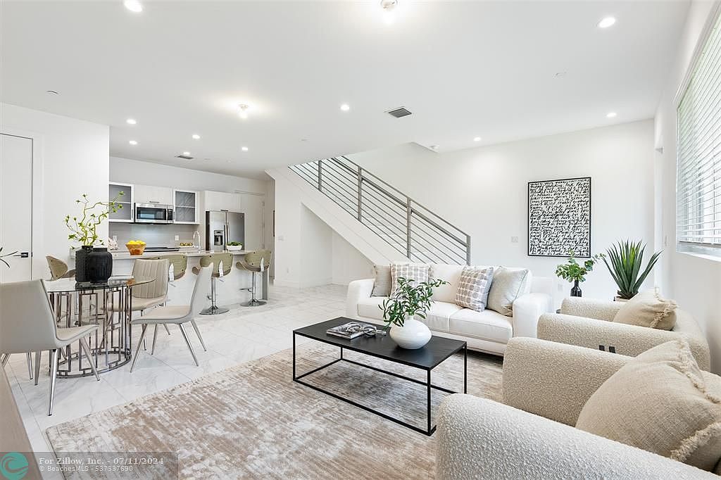 1044 NE 18th Ave UNIT 103 Fort Lauderdale, FL 33304 - Thumbnail 3