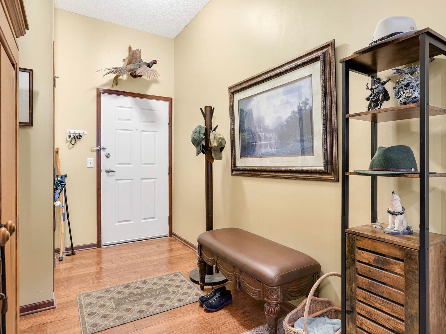 1840 Freedom Ln UNIT 104 Chanhassen, MN 55317 - Thumbnail 3