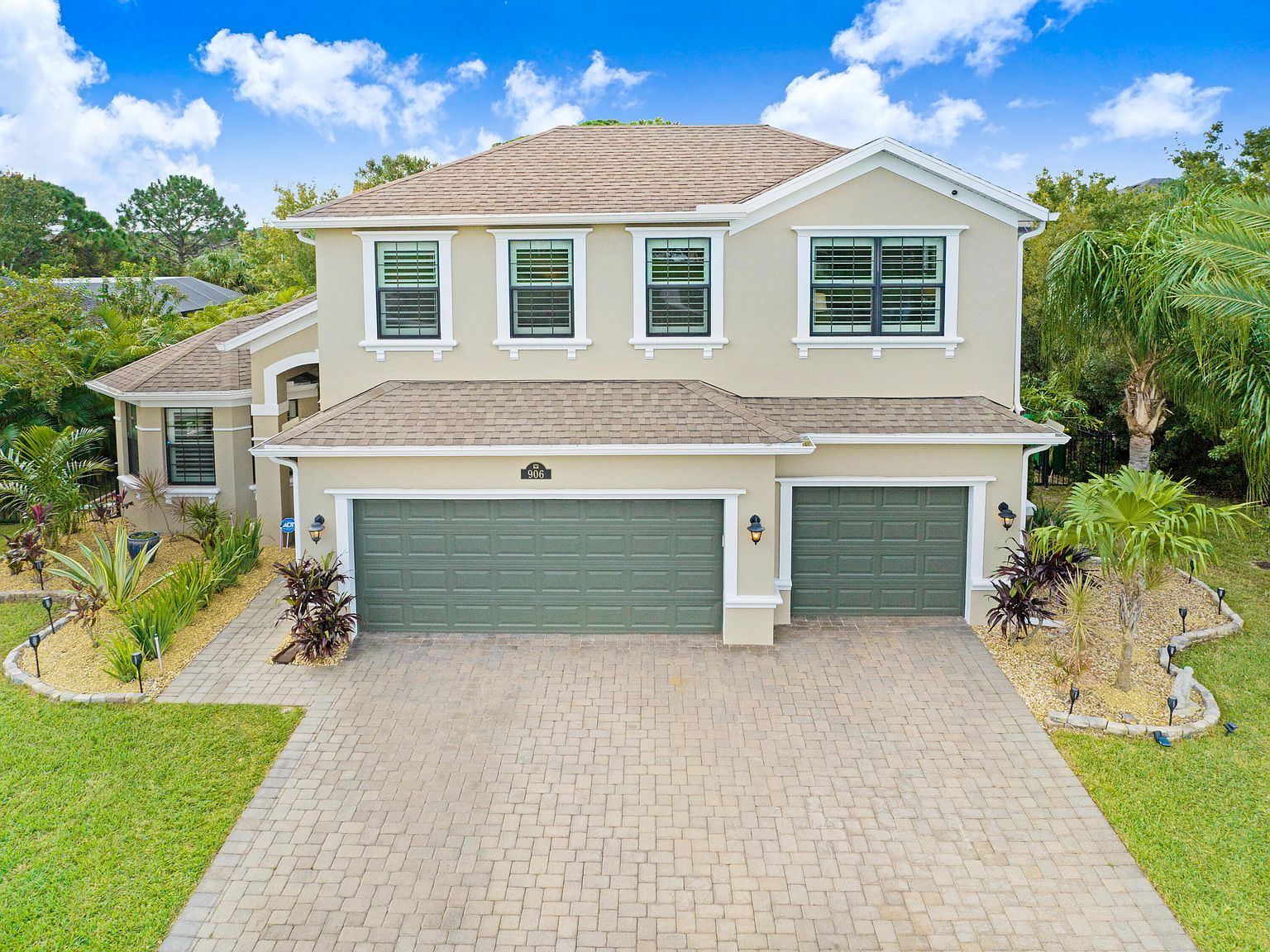 906 Shiloh Dr Melbourne, FL 32940 - Thumbnail 3