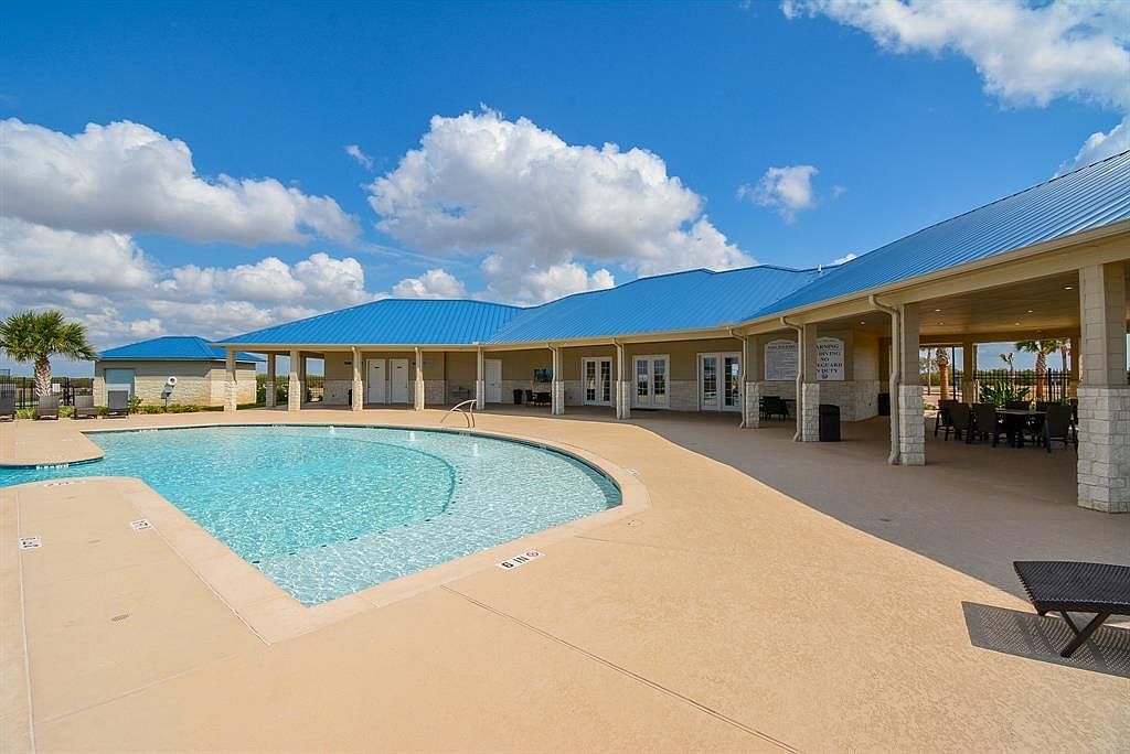 3321 Bay Point Palacios, TX 77465 - Thumbnail 3