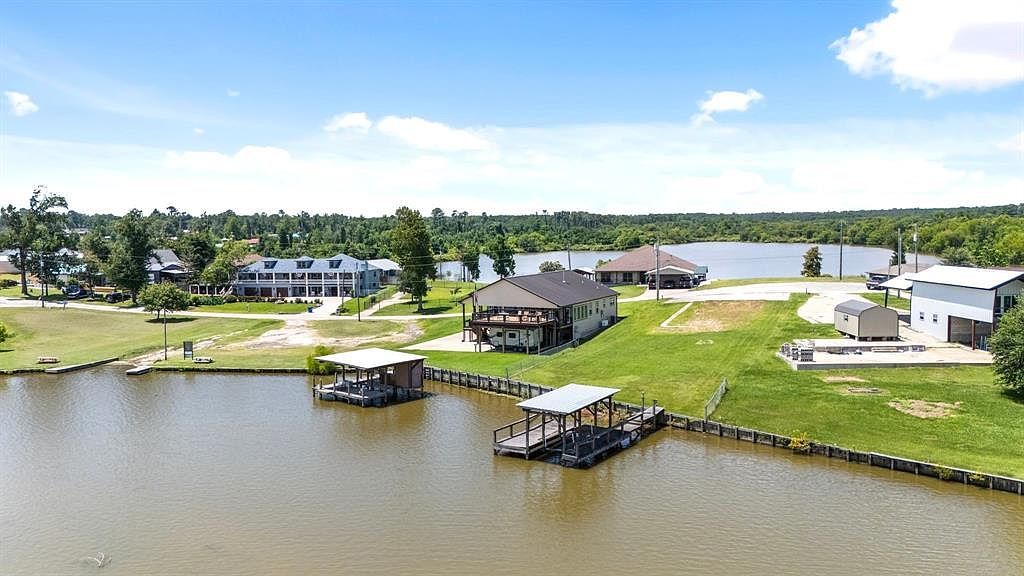 500 Laurel Cv W Onalaska, TX 77360 - Thumbnail 3