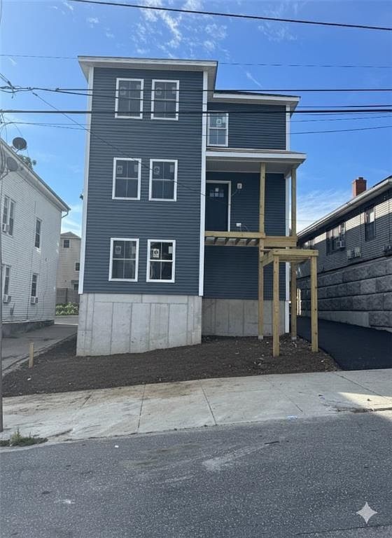 50 Armington Ave Providence, RI 02908 - Thumbnail 3