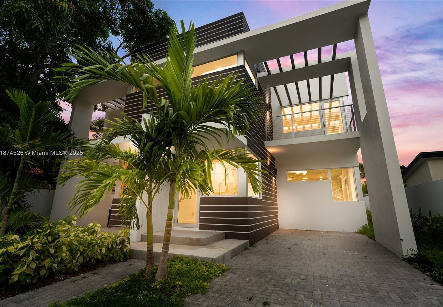 857 SW 14th Ave #A Miami, FL 33135 - Thumbnail 3