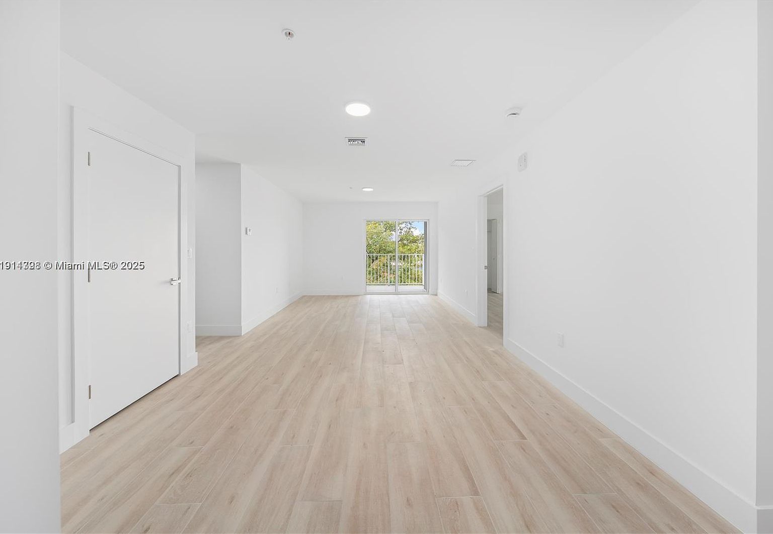 32 NW 14th Ave #102 Miami, FL 33125 - Thumbnail 3