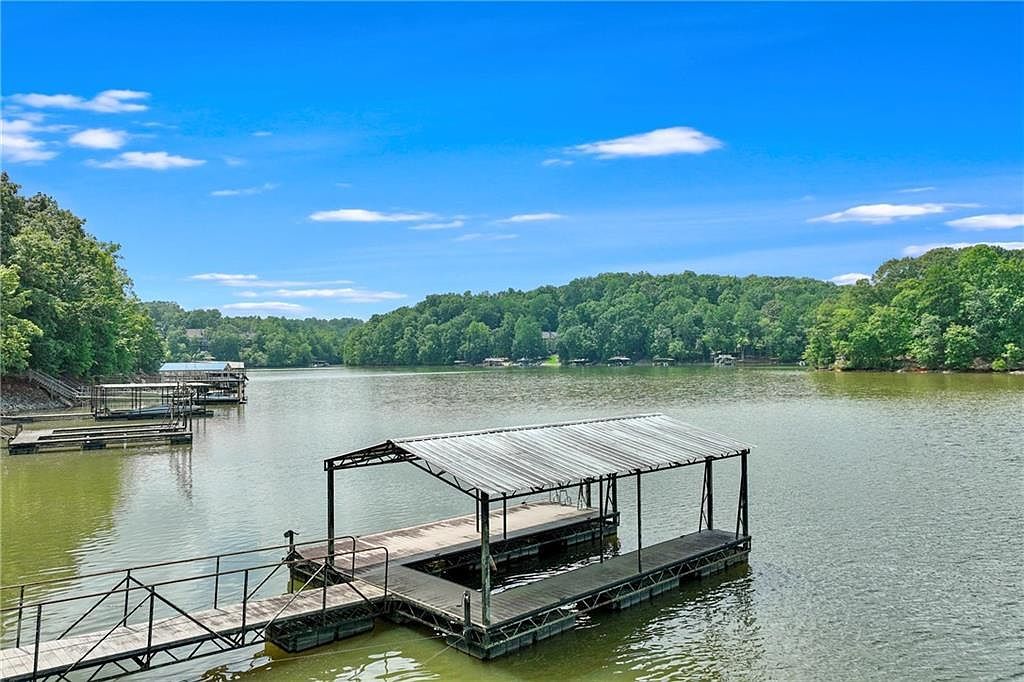 8070 Beachwood Dr Murrayville, GA 30564 - Thumbnail 3