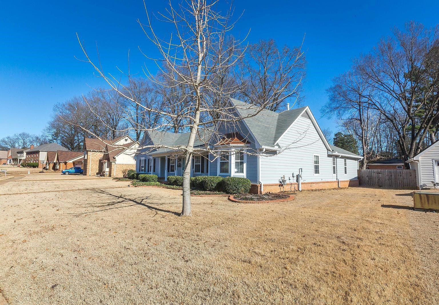 2710 Surrey Park Dr Memphis, TN 38134 - Thumbnail 3