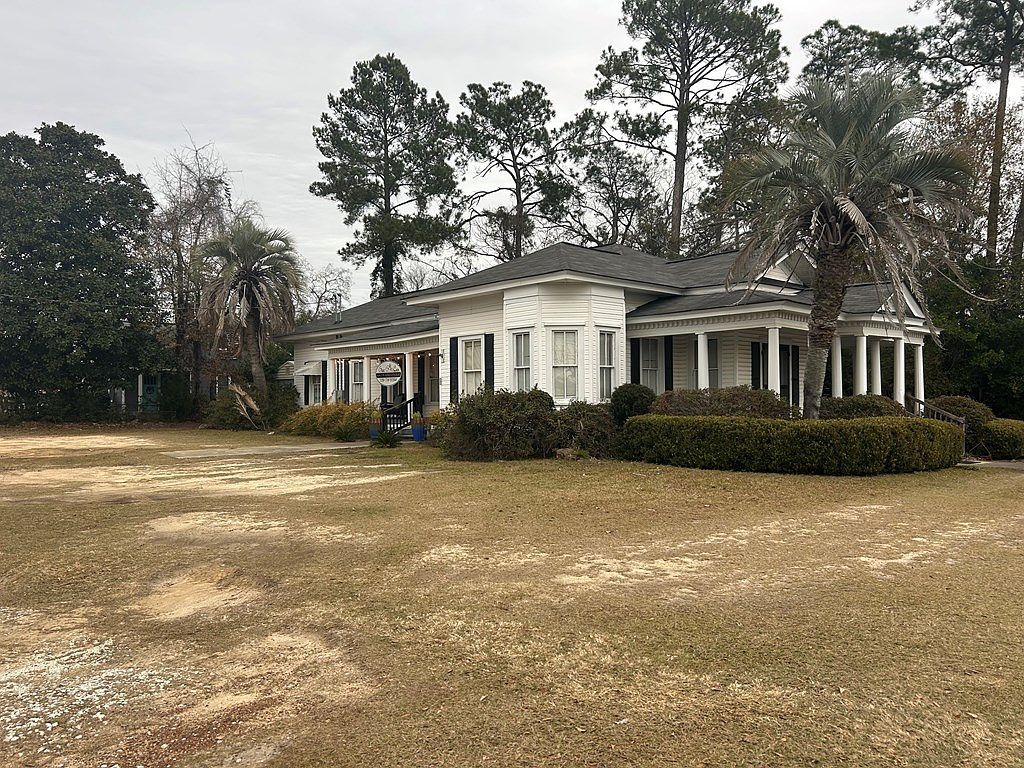 202 N Westberry St Sylvester, GA 31791 - Thumbnail 3