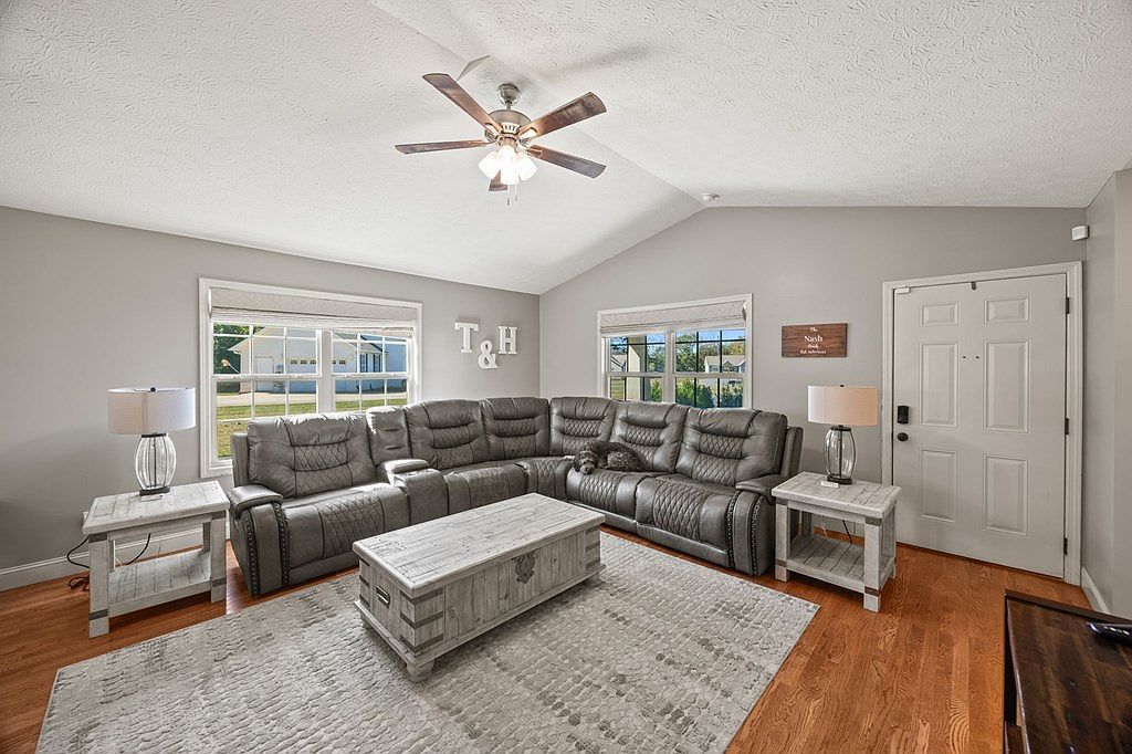 128 Rustling Oaks Dr Sparta, TN 38583 - Thumbnail 3