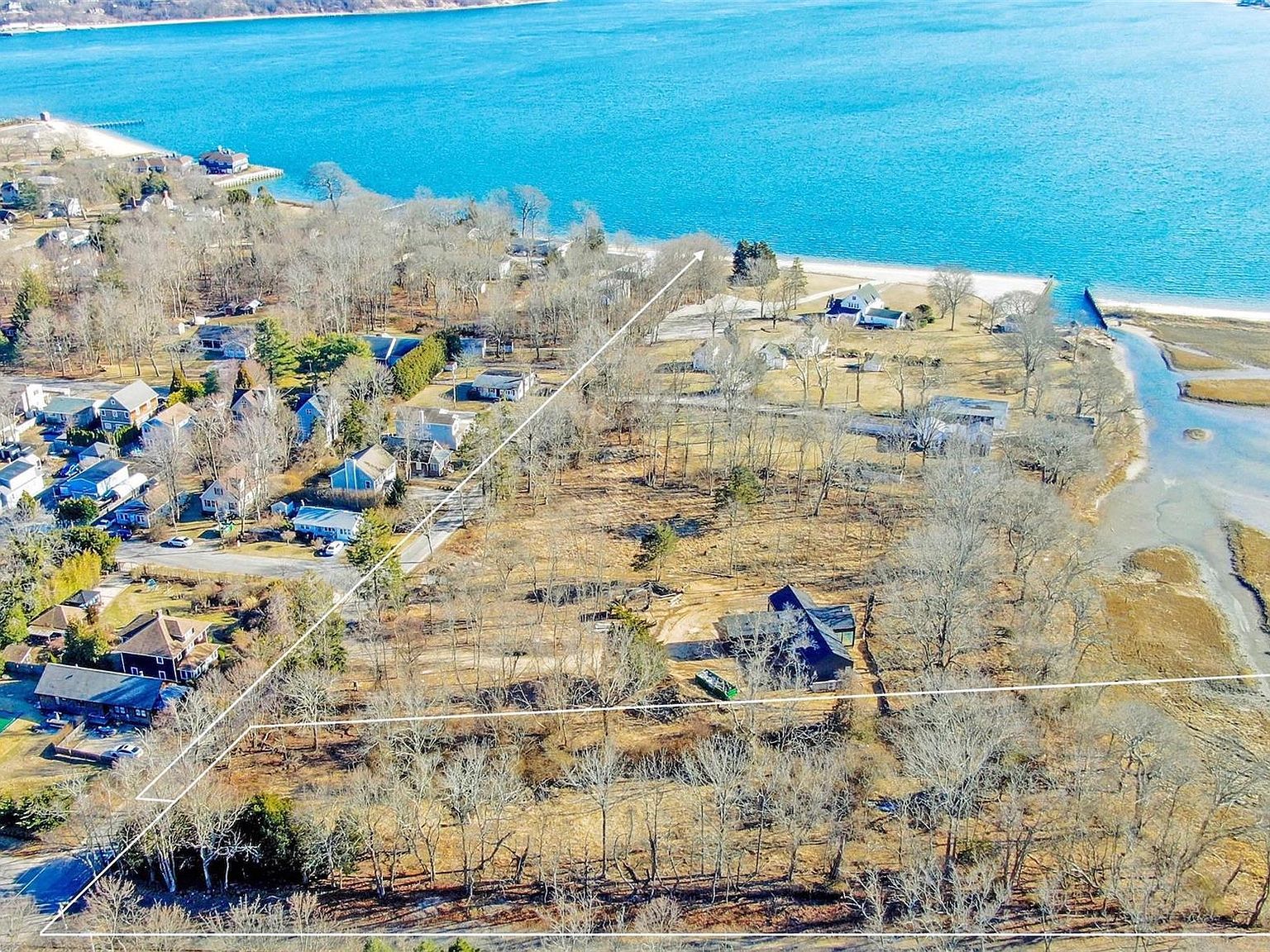 1080 9th St Greenport, NY 11944 - Thumbnail 3