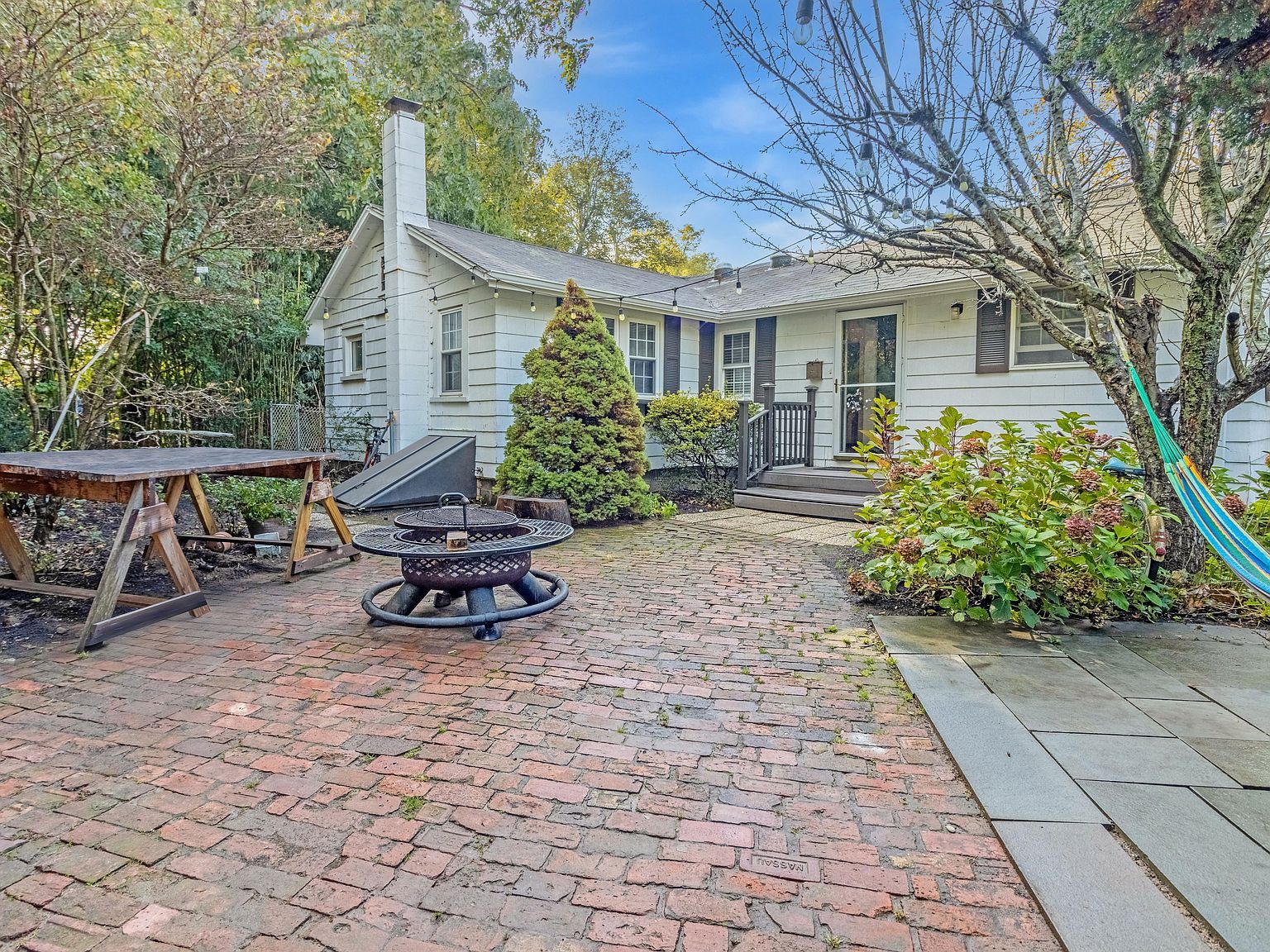 48920 Route 25 Southold, NY 11971 - Thumbnail 3