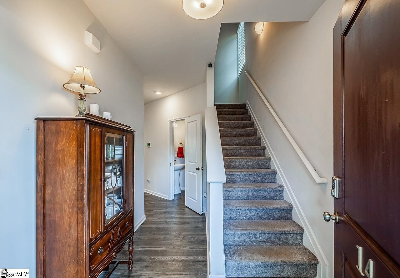 14 Corsica Ct Simpsonville, SC 29681 - Thumbnail 3