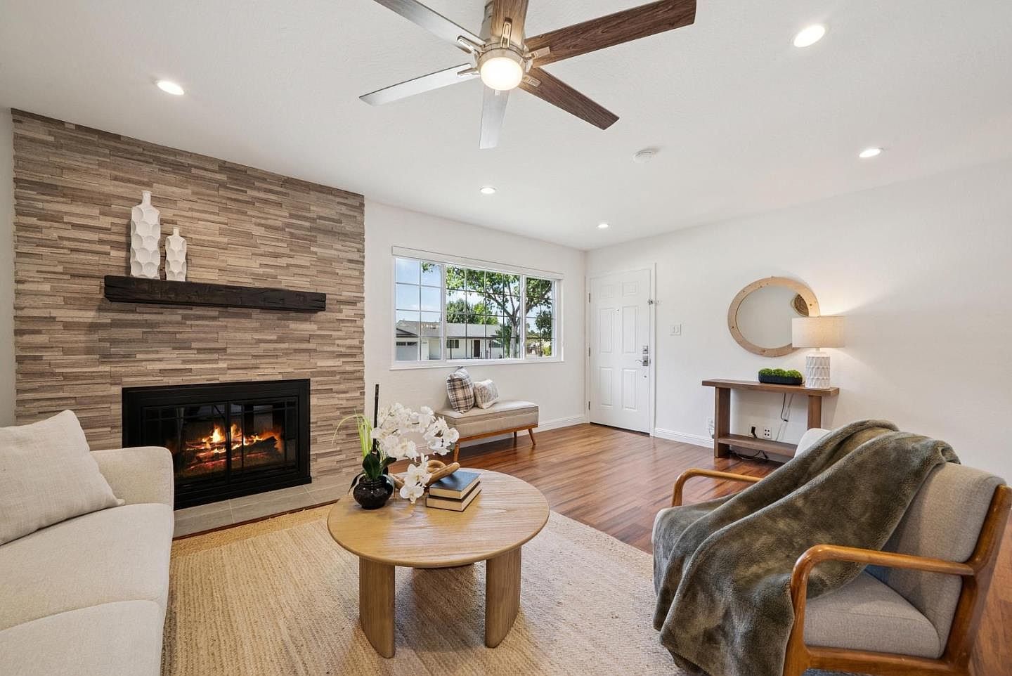 2530 Forbes Ave Santa Clara, CA 95050 - Thumbnail 3