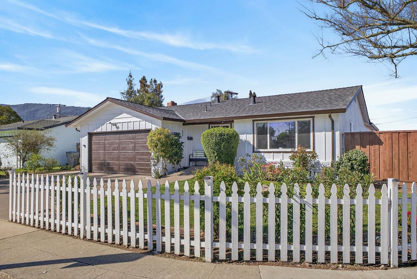 5601 Drysdale Dr San Jose, CA 95124 - Thumbnail 3