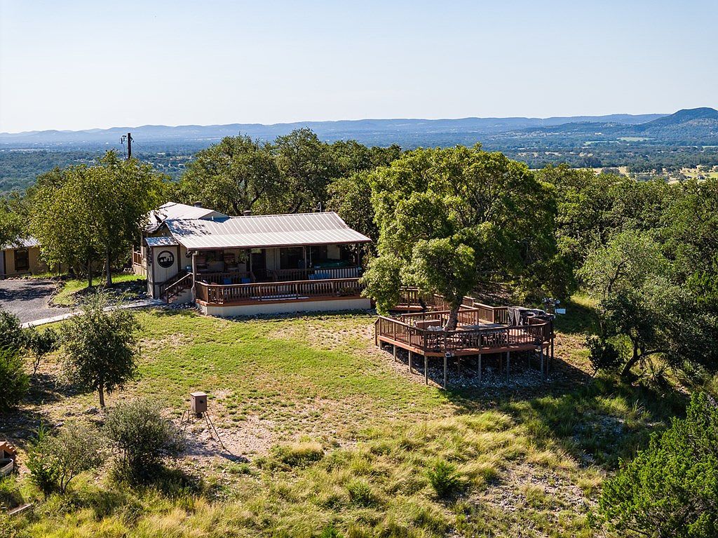 647 Medina Hills Rd Medina, TX 78055 - Thumbnail 3