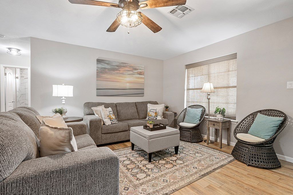 116 Henrietta Ct Fredericksburg, TX 78624 - Thumbnail 3