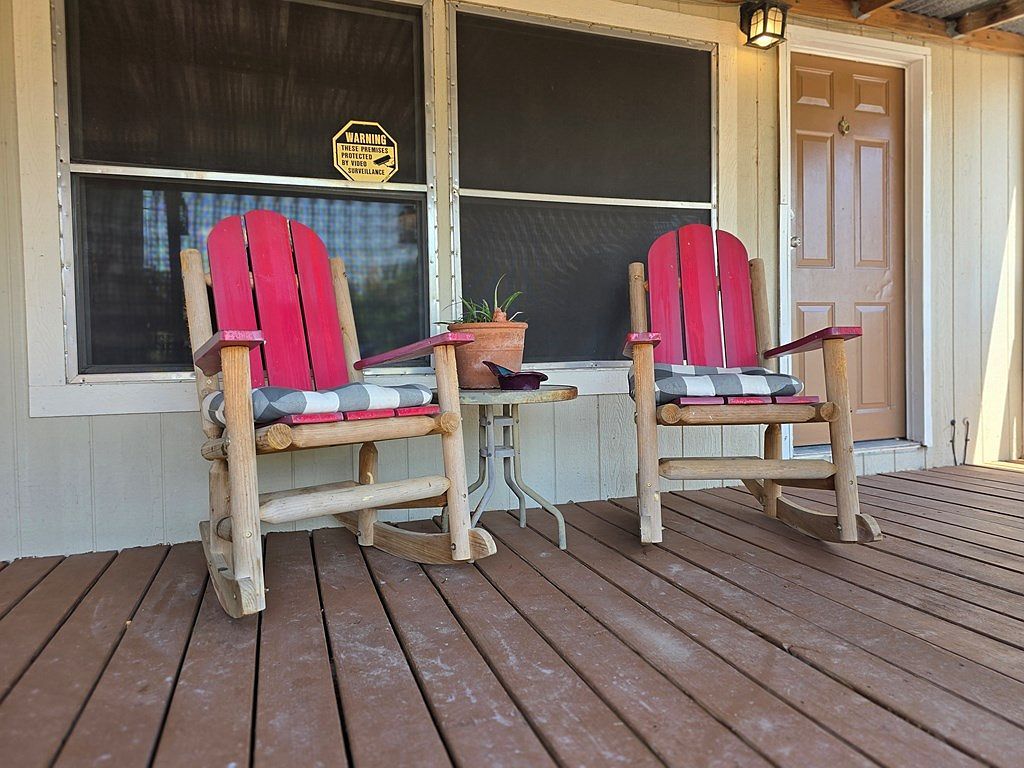 200 Iroquois Trl Bandera, TX 78003 - Thumbnail 3