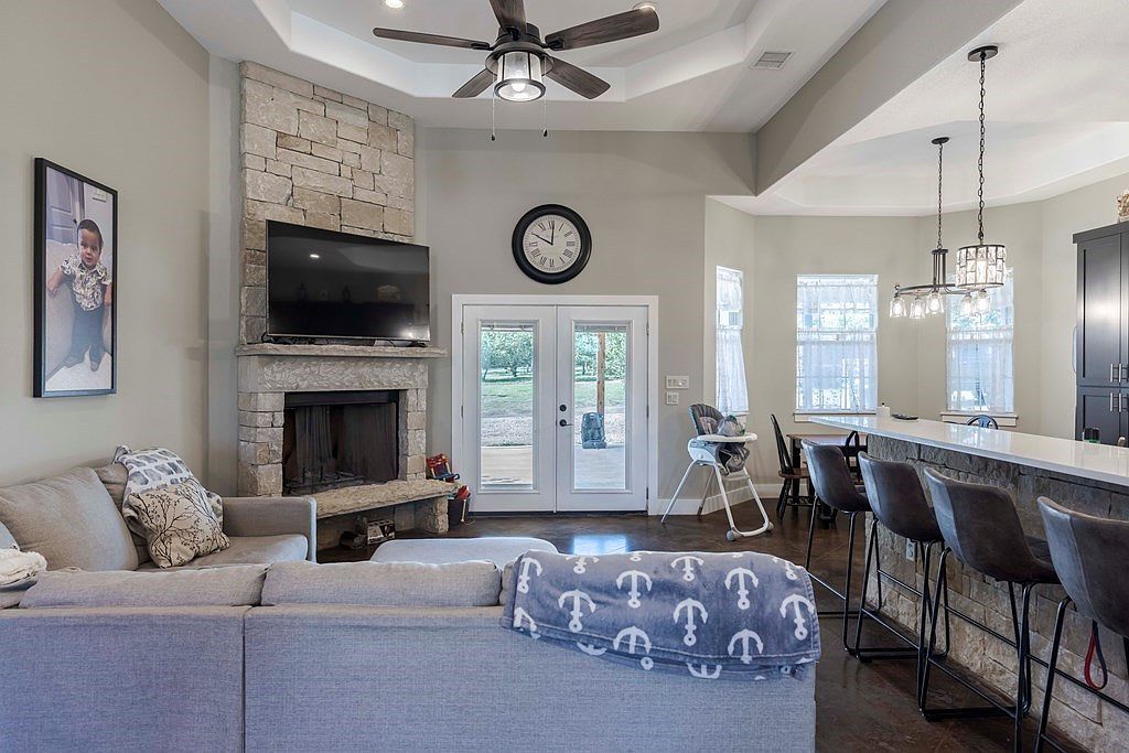 74 Friedrich Cemetery Rd Fredericksburg, TX 78624 - Thumbnail 3