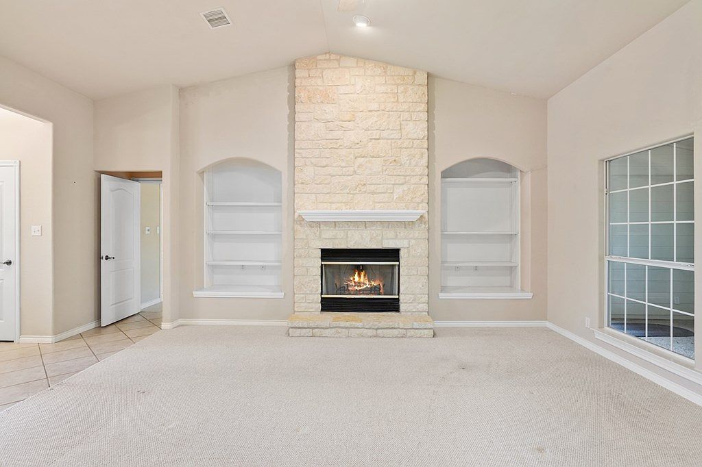 202 Ellebracht Dr Fredericksburg, TX 78624 - Thumbnail 3