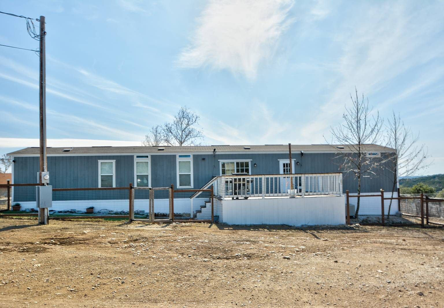 422 Coldwell Ln #B Center Pt, TX 78010 - Thumbnail 3