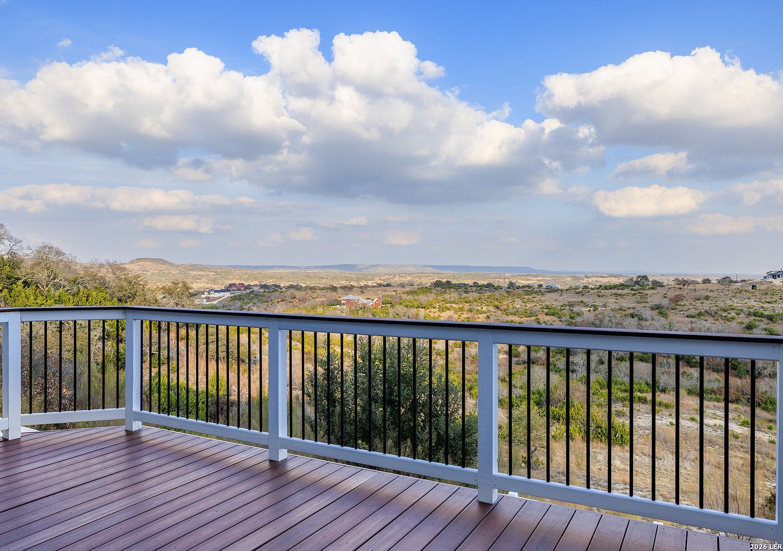 97 Coleman Spgs Boerne, TX 78006 - Thumbnail 3