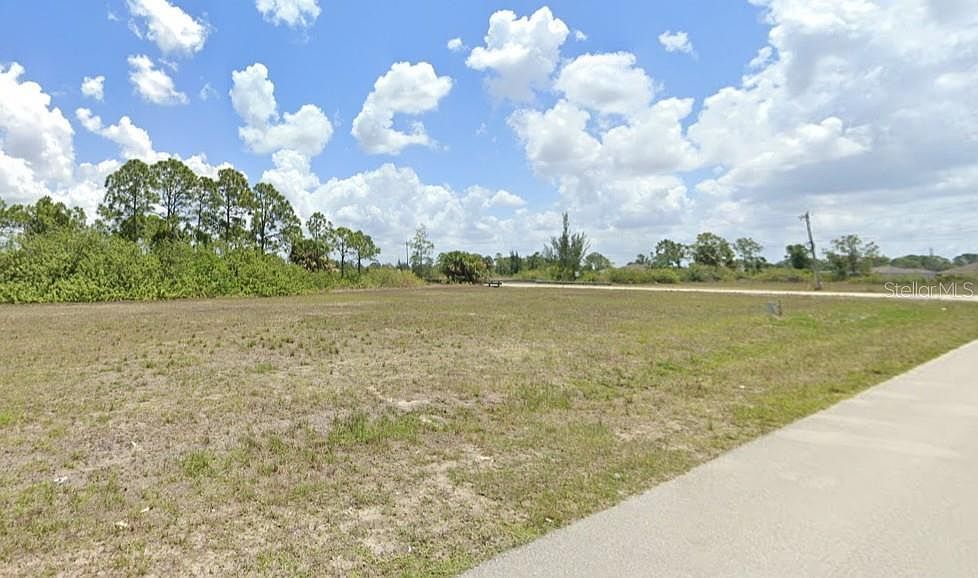 845 NE 38th Ter #5 Cape Coral, FL 33909 - Thumbnail 3