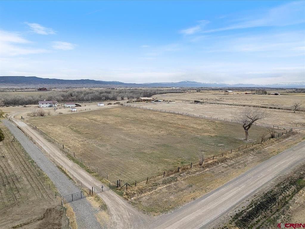 2350 Mesa Dr Olathe, CO 81425 - Thumbnail 3