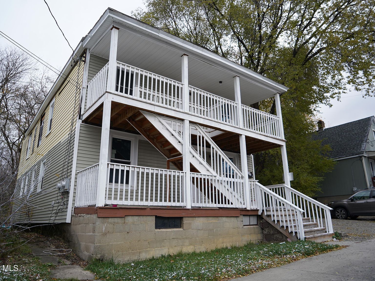 435 Manhattan St Schenectady, NY 12308 - Thumbnail 3