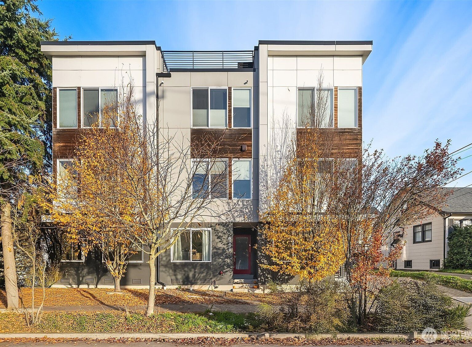 8340 Mary Ave NW #D Seattle, WA 98117 - Thumbnail 3