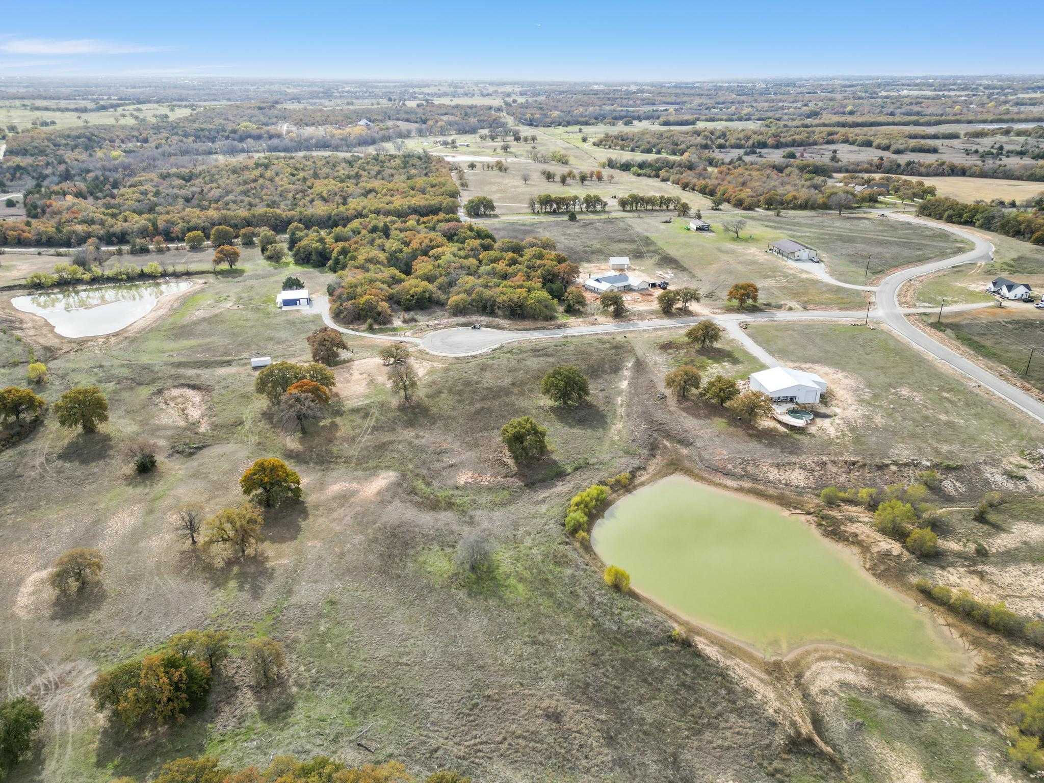 125 Sandy Ct, Alvord, TX, USA, 76225 - Thumbnail 3